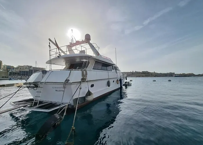 Riti Yacht
