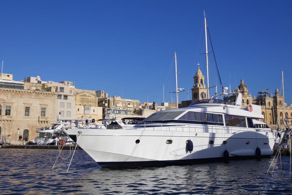 Riti Yacht Hotel en barco